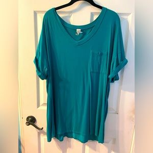 Teal pocket tee